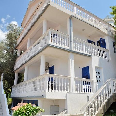 Rafailovici Holiday Apartments Exterior photo