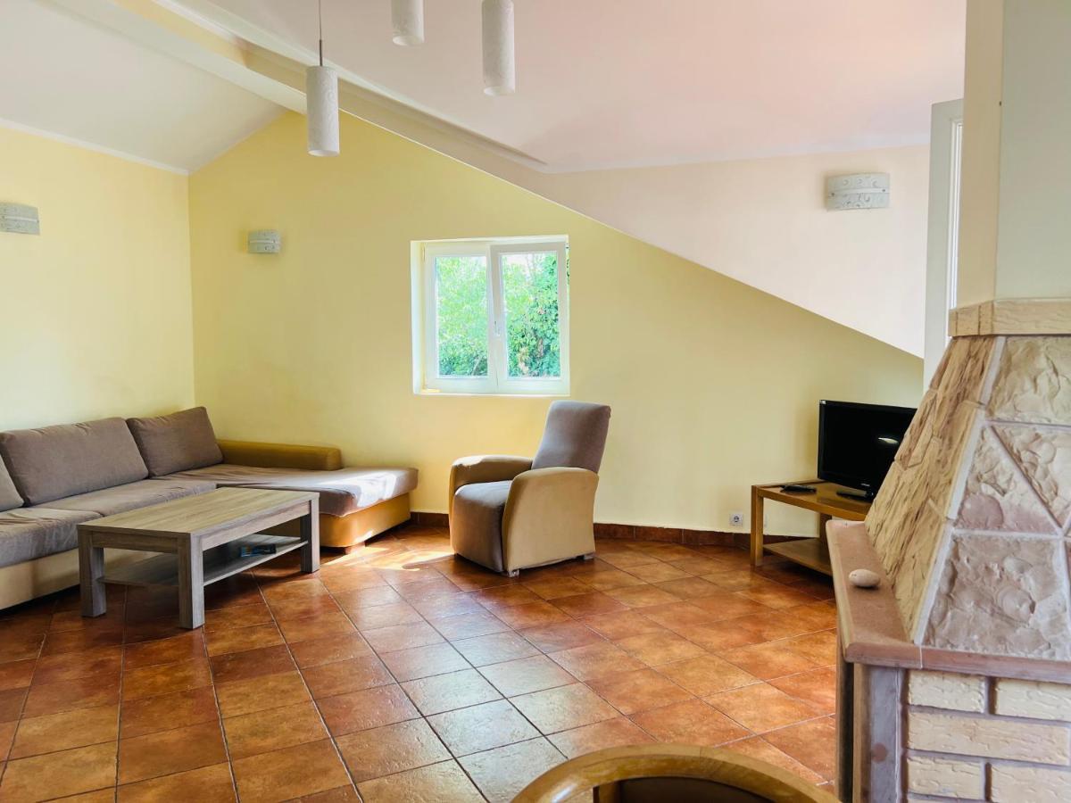 Rafailovici Holiday Apartments Exterior photo